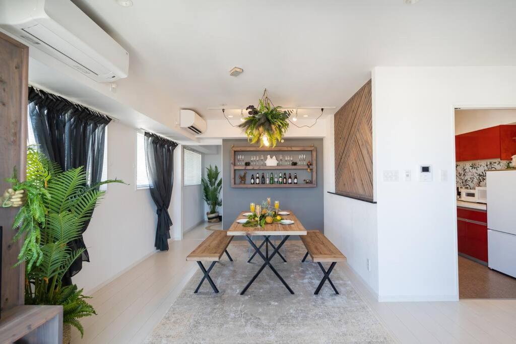 Appartement The Penthouse Ginowan à Urasoe Extérieur photo