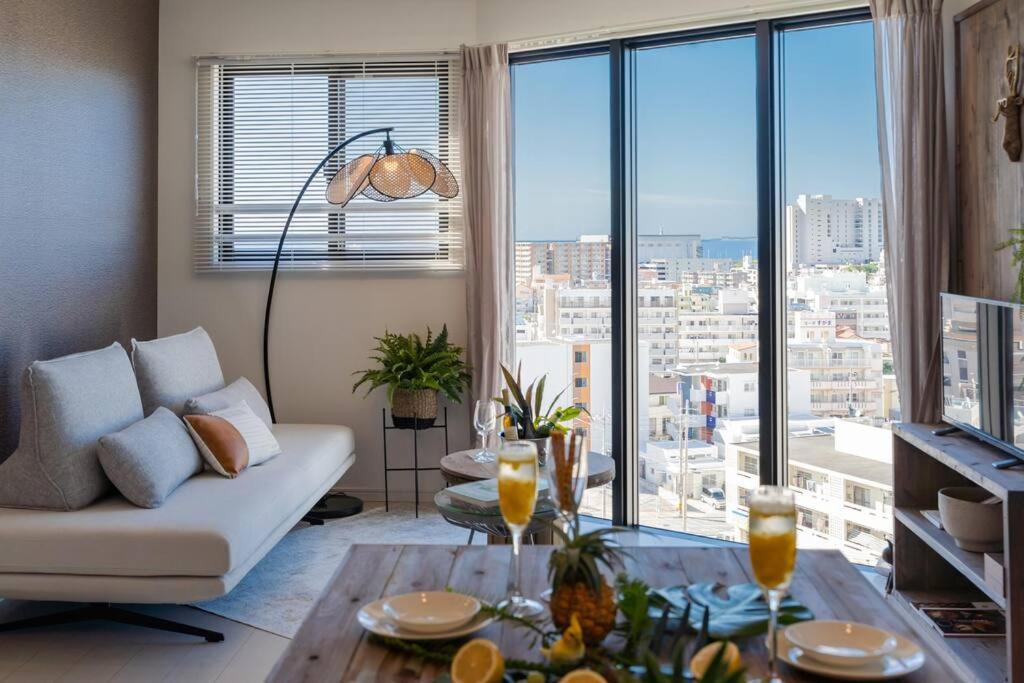 Appartement The Penthouse Ginowan à Urasoe Extérieur photo